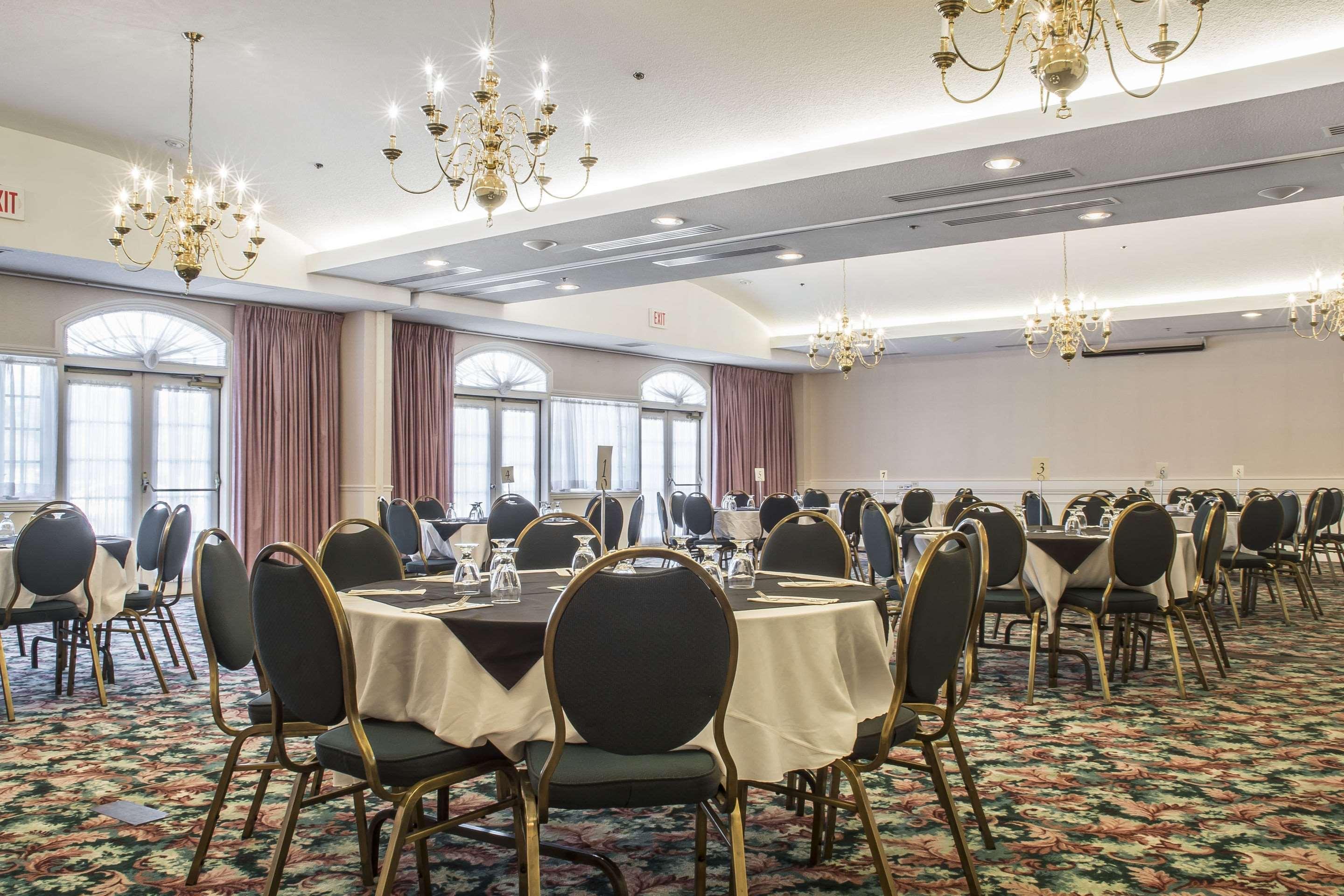 Clarion Hotel & Conference Centre Fort Erie Exterior foto